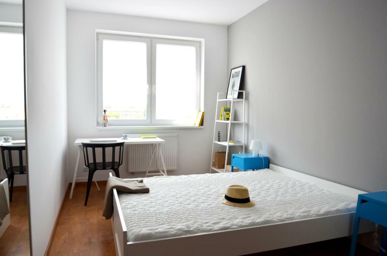 Brand New Apartment. Parking Spot Included! Bratislava Exterior foto
